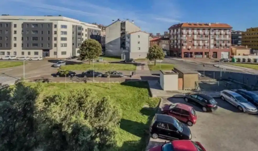 Maisonette zum Verkauf in Calle de la Gloria, Alisal - San Román