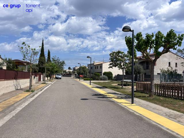 Terreno residencial en Venta en Ullastret