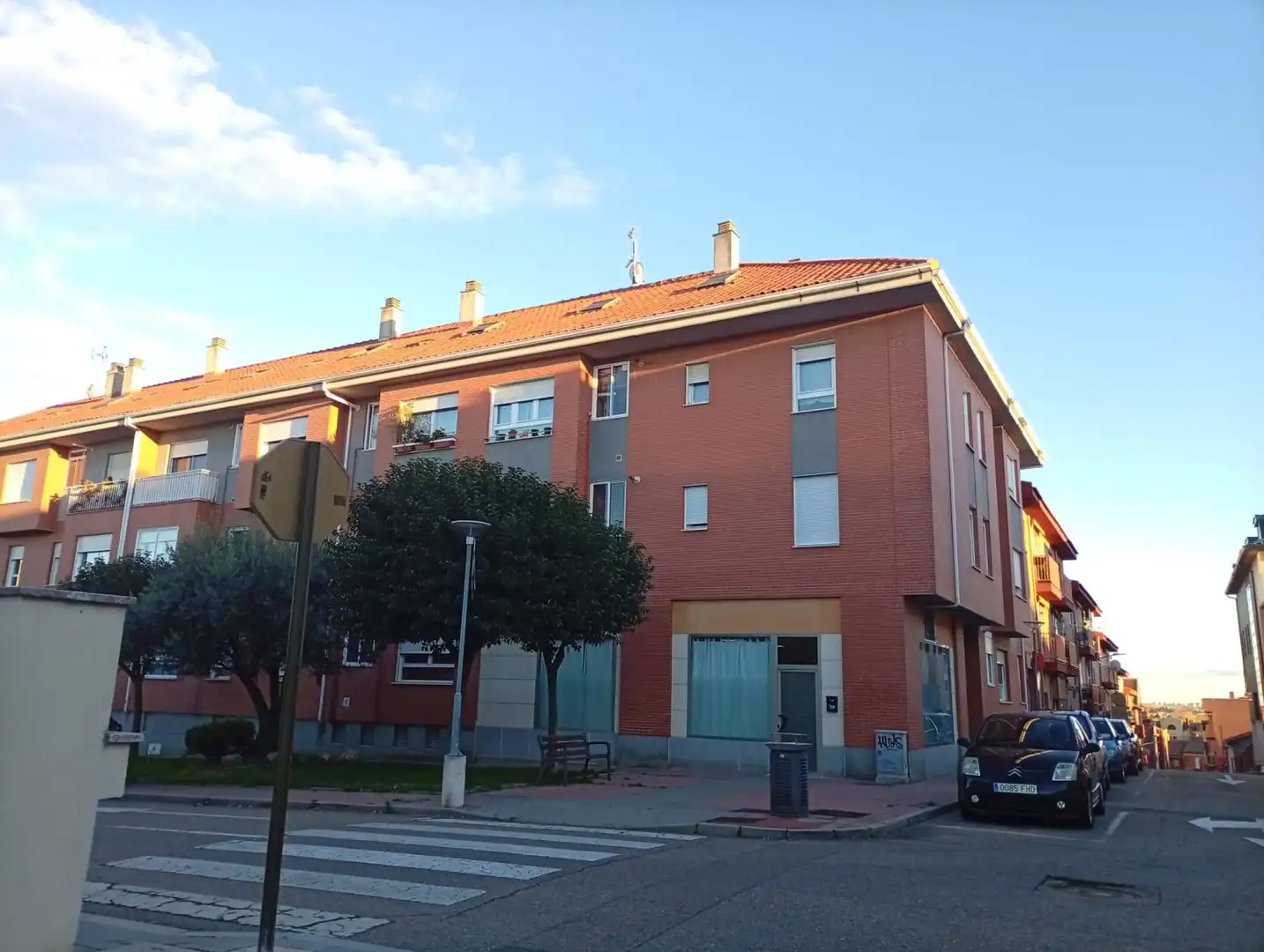 Exterior view of Commercial properties for sale in Arroyo de la Encomienda  with Air Conditioner