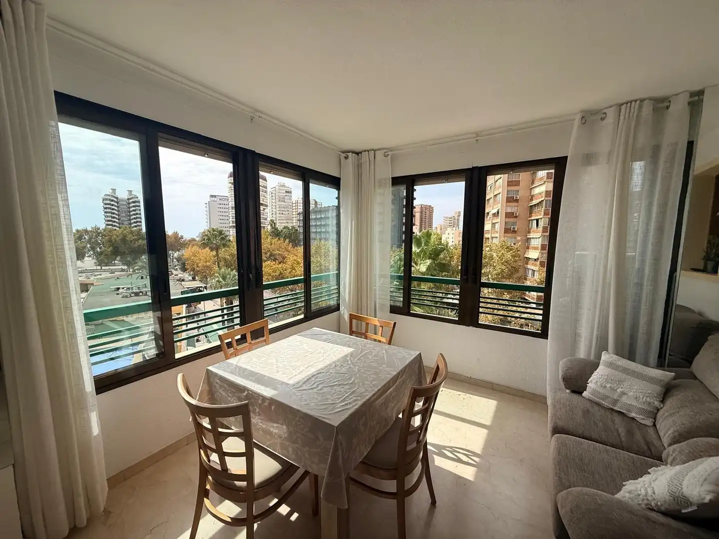 Vista exterior de Apartament en venda en Playa Levante