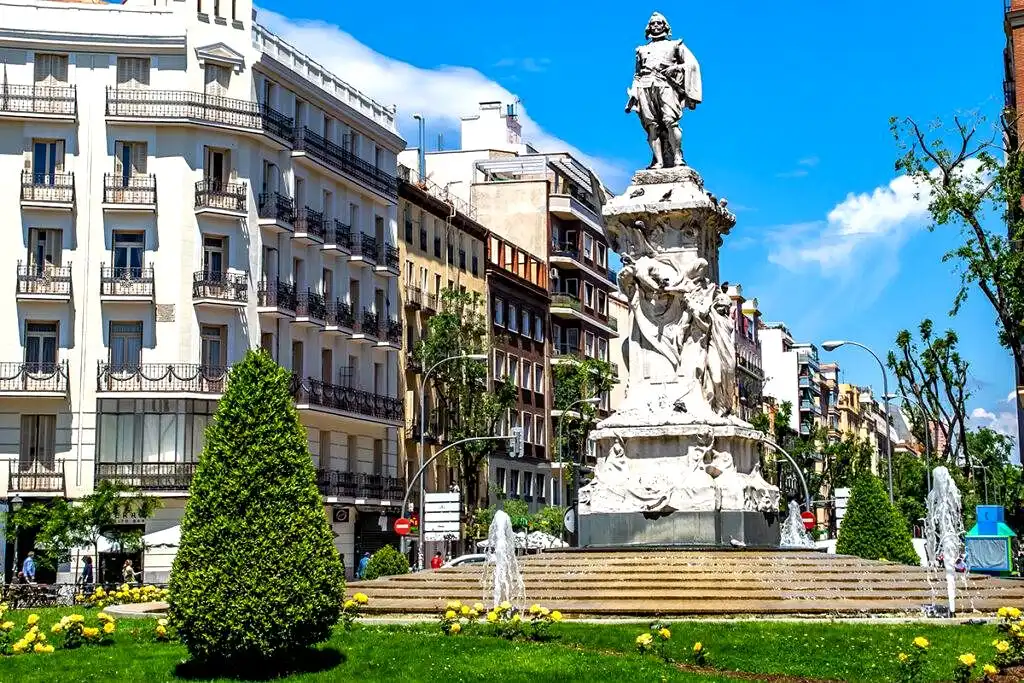 Piso de alquiler en De Bretón De Los Herreros, Ríos Rosas - Nuevos Ministerios