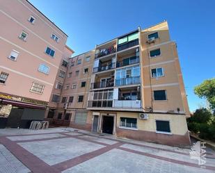 Exterior view of Planta baja for sale in Leganés