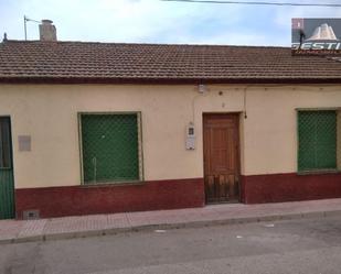 Vista exterior de Casa o xalet en venda en Alhama de Murcia