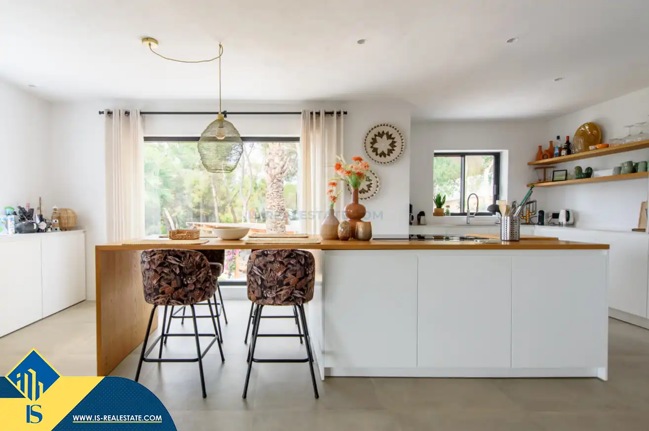 Cocina de Casa o chalet en venta en Sant Josep de sa Talaia con Aire acondicionado, Calefacción y Jardín privado