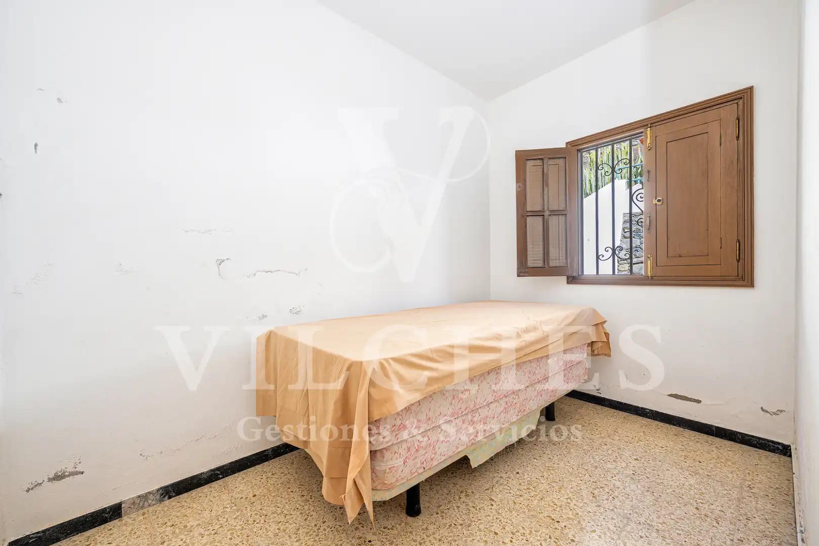 Schlafzimmer von Grundstücke zum Verkauf in Mogán