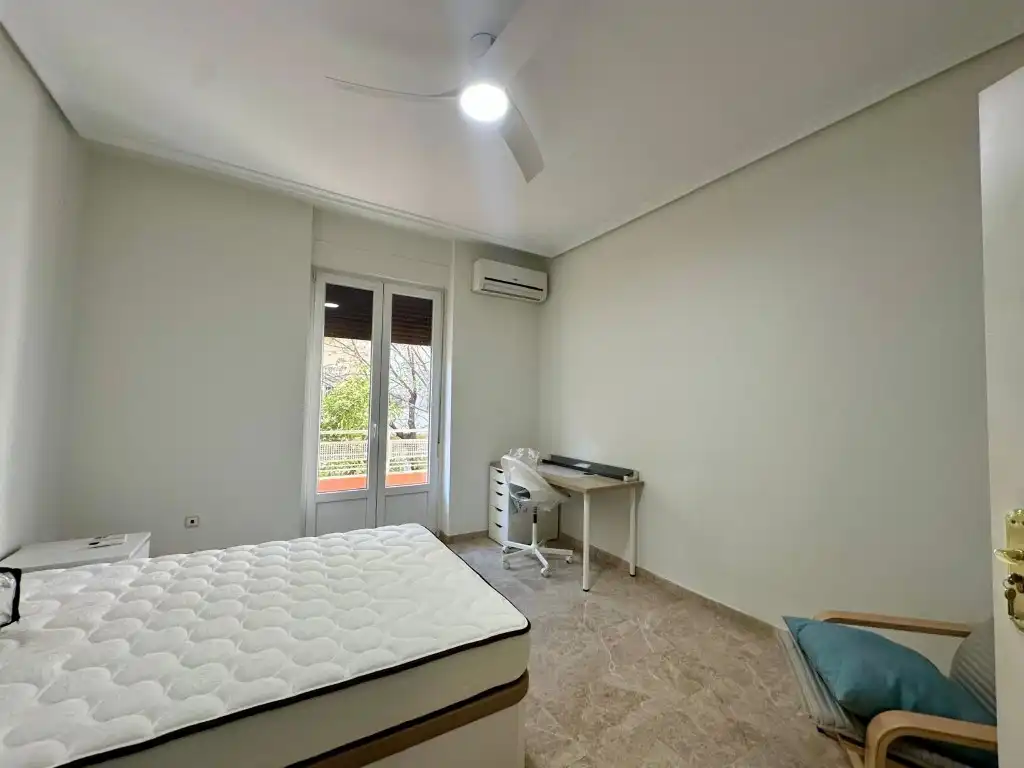 Schlafzimmer von Wohnung zur untervermieten in Córdoba