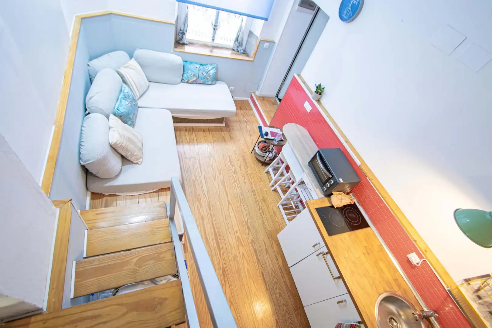 Sala d'estar de Casa o xalet en venda en Sevilla amb Aire condicionat i Balcó
