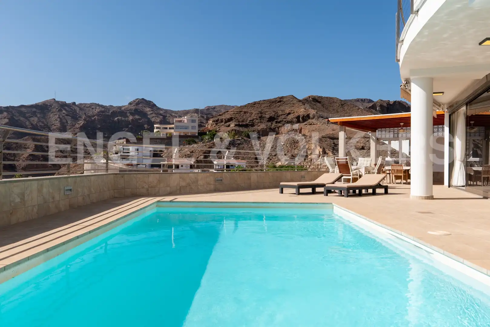 Piscina de Piso en venta en Mogán con Calefacción, Terraza y Trastero