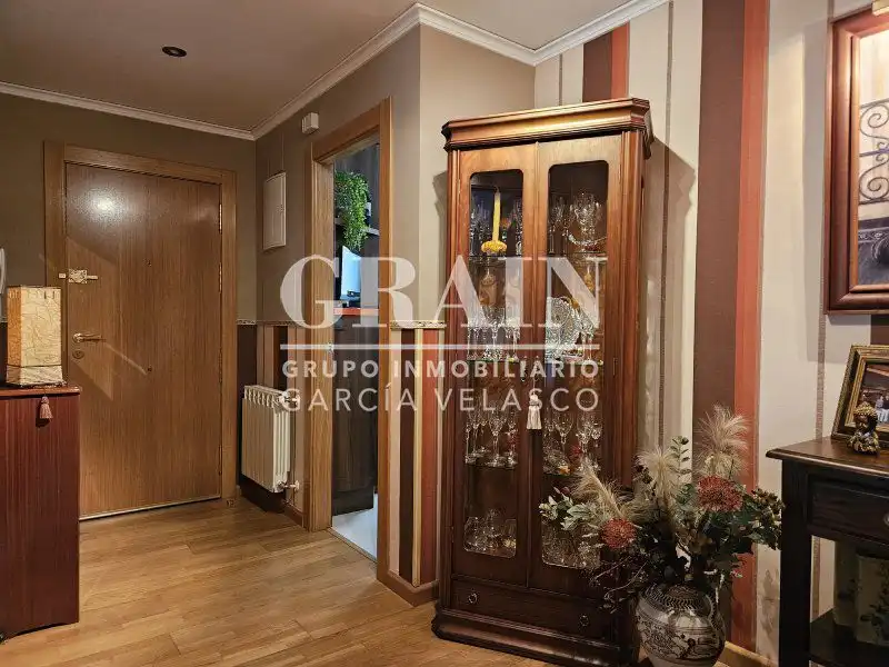 Wohnung zum Verkauf in Albacete mit Heizung, Abstellraum und Balkon