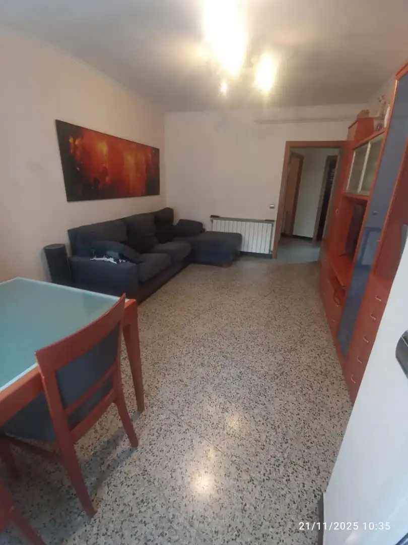Sala d'estar de Pis en venda en Berga amb Calefacció, Traster i Balcó