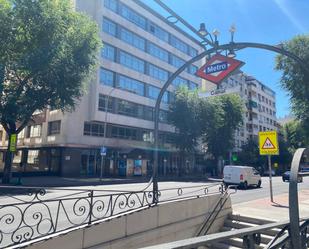 Vista exterior de Planta baixa en venda en  Madrid Capital amb Calefacció