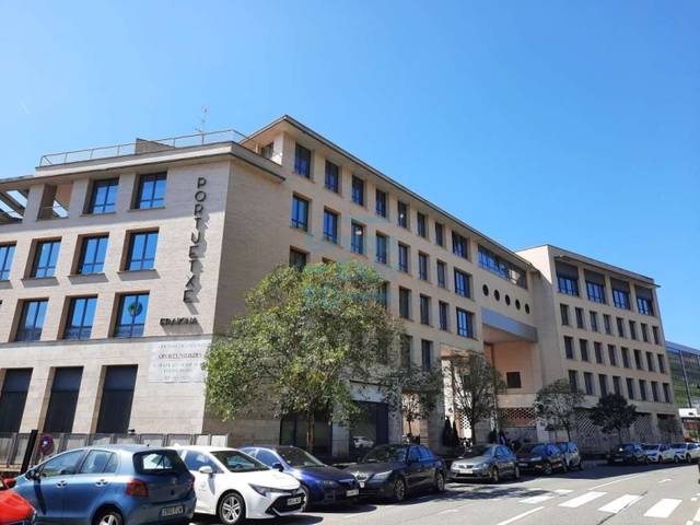 Oficina en Alquiler en Donostia-San Sebastián - Portuetxe Kalea en Ibaeta