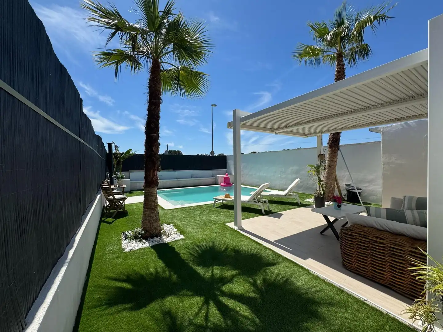 Piscina de Casa adosada en venda en Molina de Segura amb Aire condicionat, Jardí privat i Terrassa