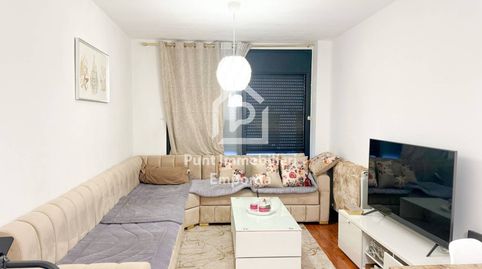Foto 3 de Piso en venta en Calle Nord, Carretera de Roses - Fossos, Figueres