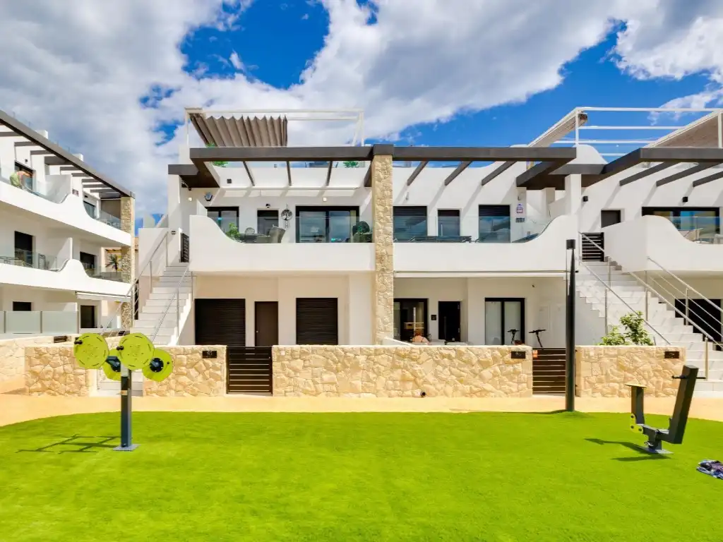 Bungalow with pool for sale in calle campanario, imagen 44
