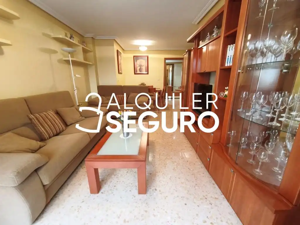 Piso de alquiler en Manuel Maciá Sempere, Altozano - Conde Lumiares