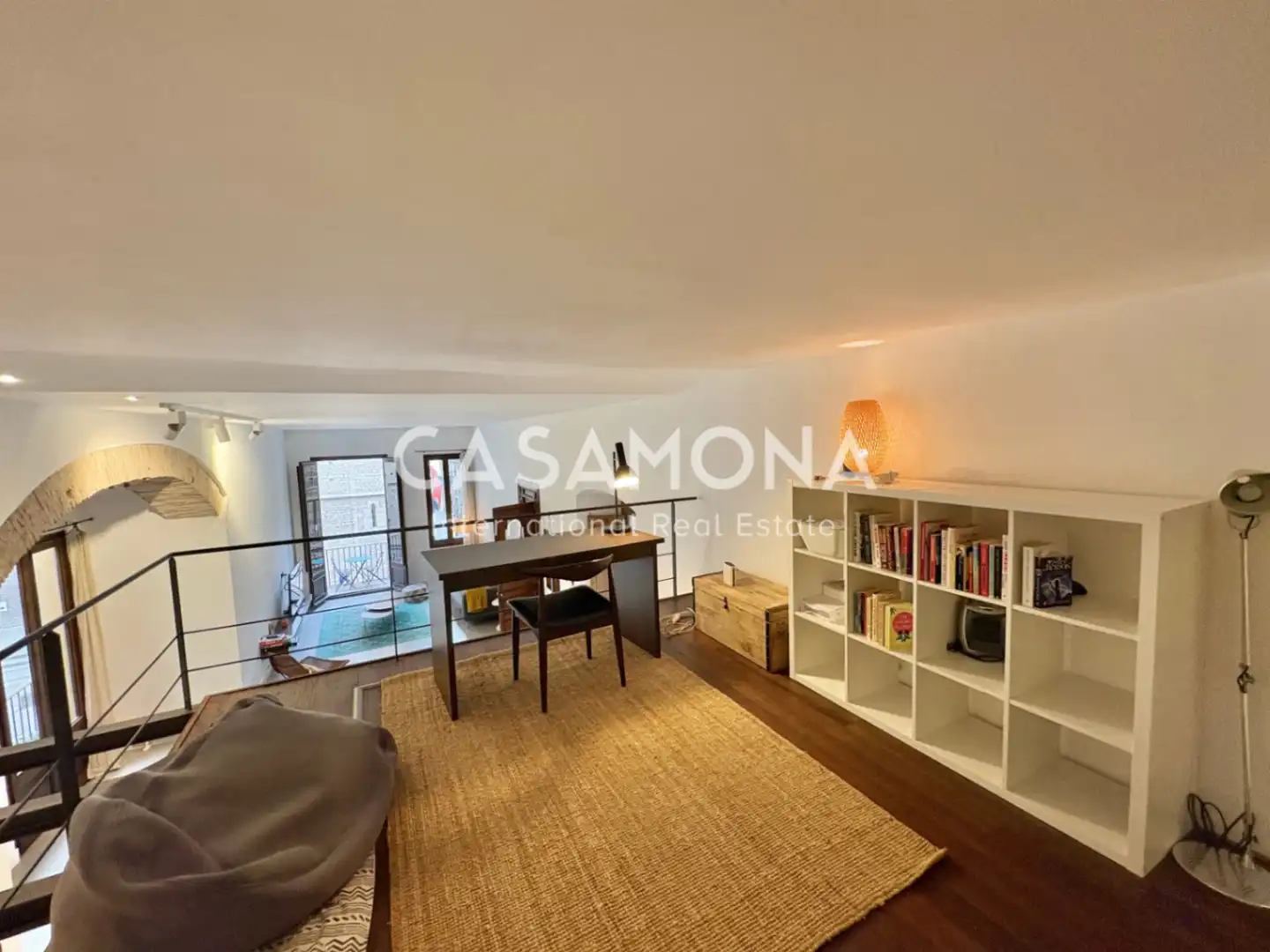Maisonette zur Miete in Barcelona mit Klimaanlage, Heizung und Abstellraum