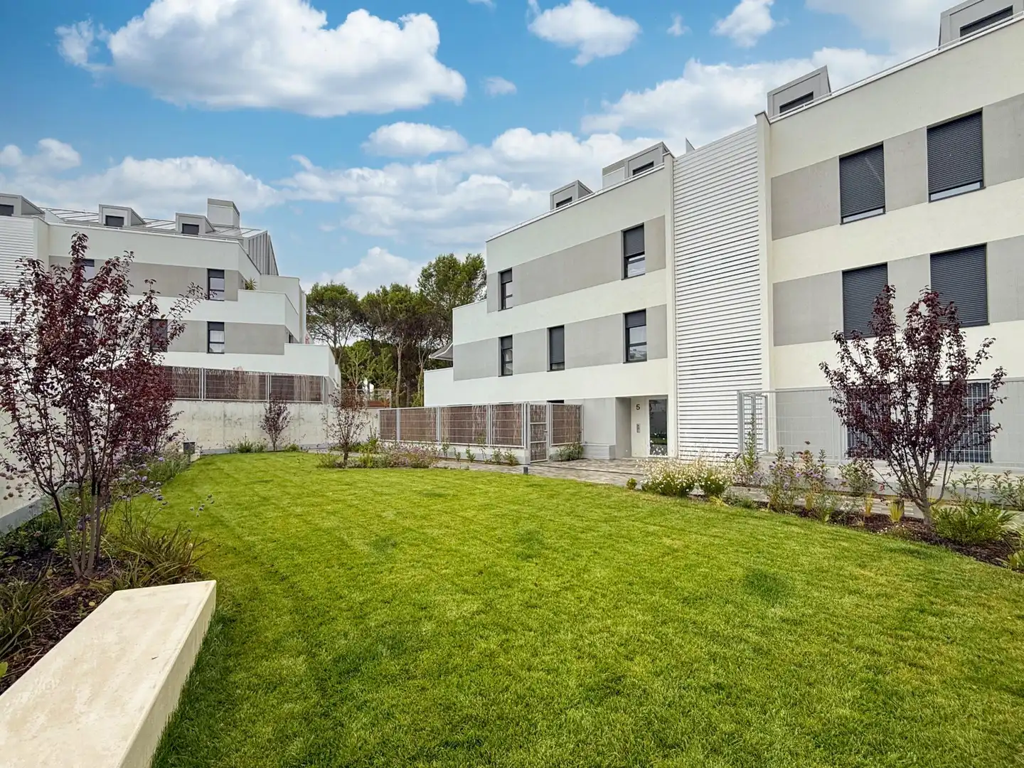 Flat with pool to rent in Cobeña, imagen 45