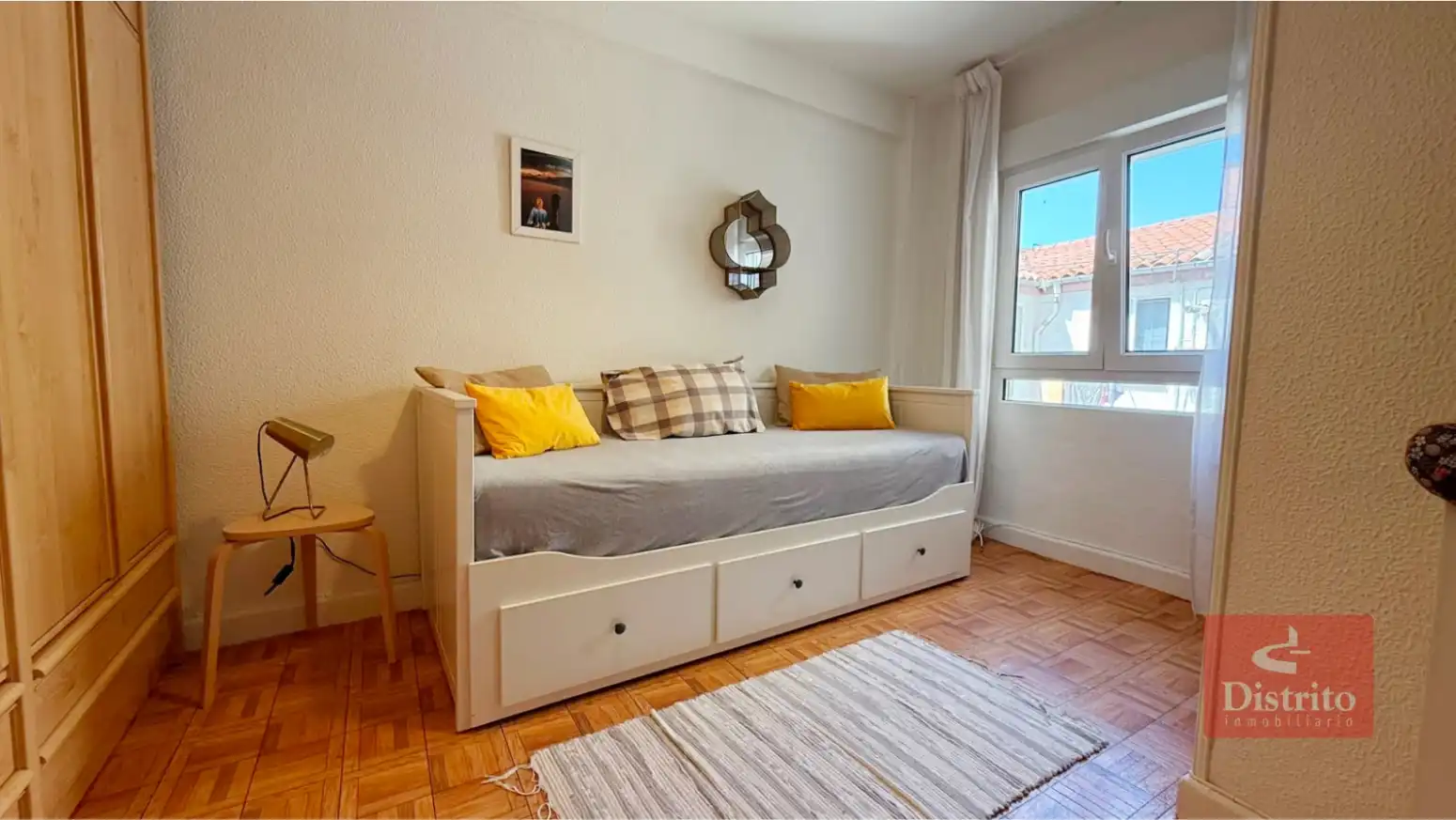 Bedroom of Flat for sale in Santander  with Heating