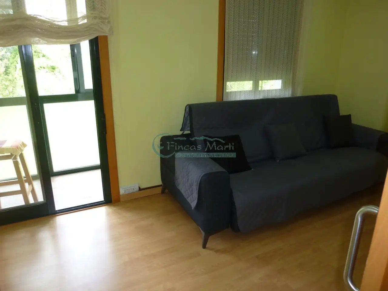 Sala de estar de Piso en venta en Vigo  con Calefacción y Balcón