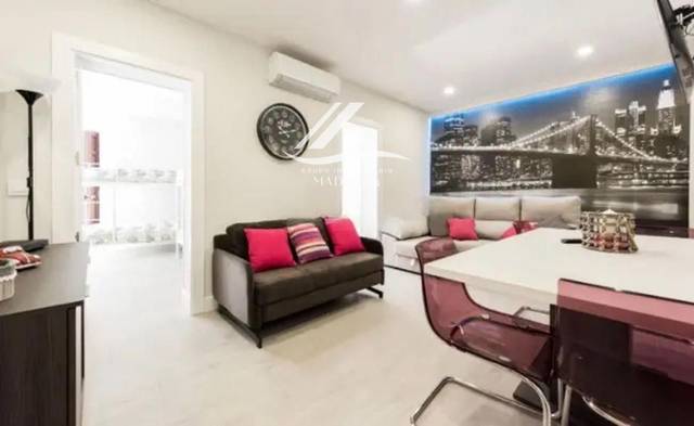 Piso en Venta en Magdalena en Embajadores - Lavapiés