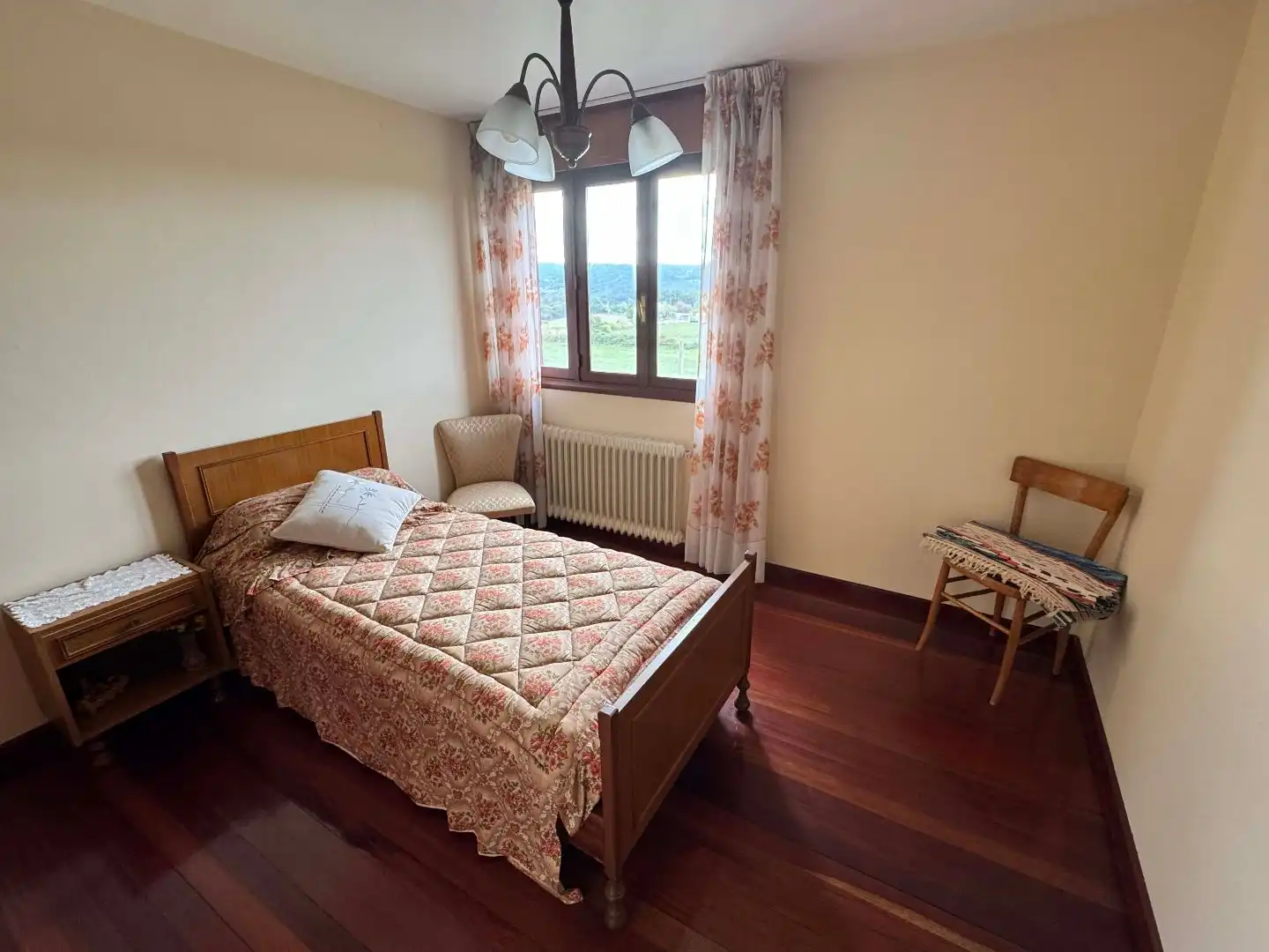 Bedroom of Houses for sale in Silleda, Pontevedra