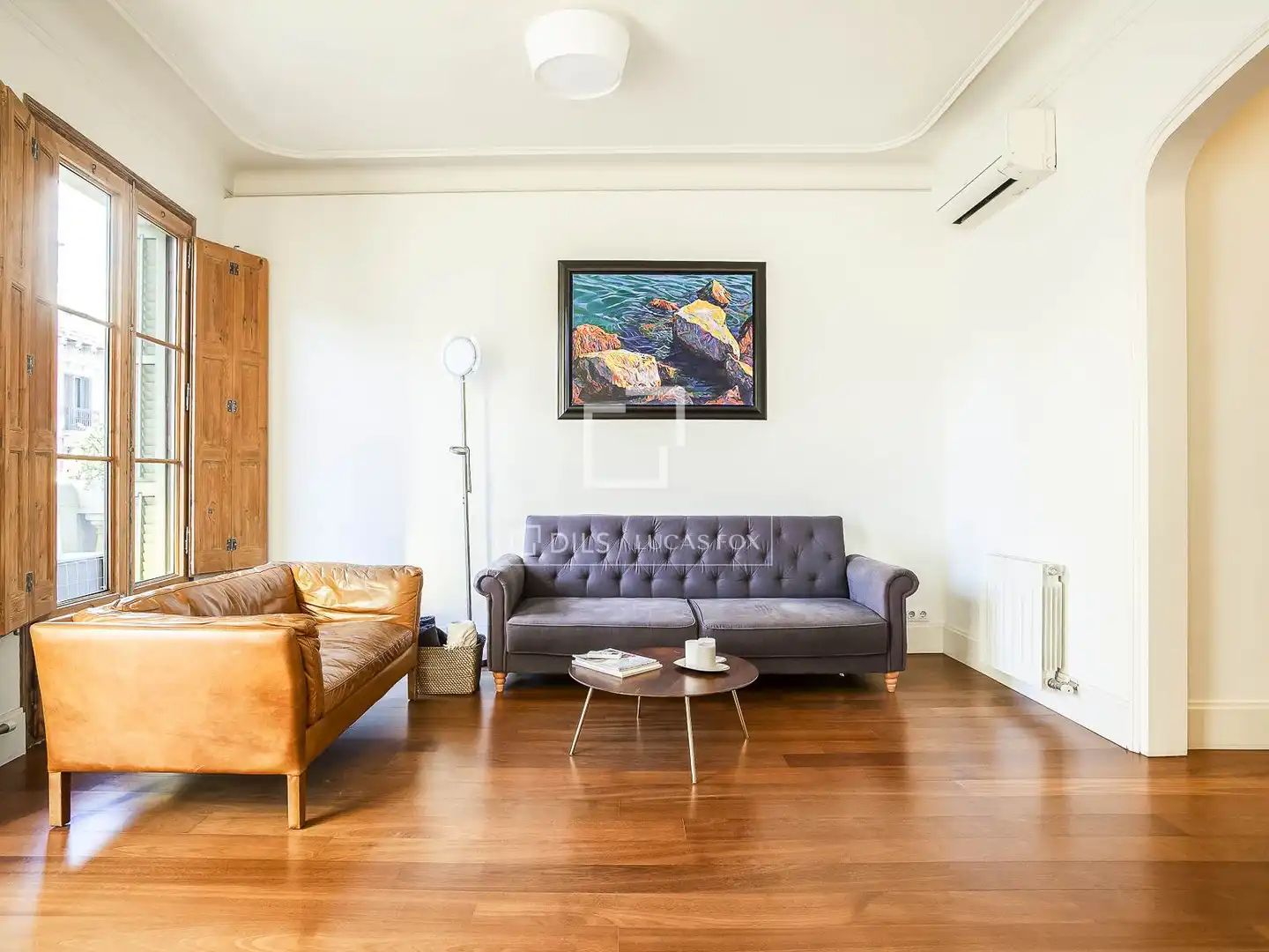 Sala de estar de Piso en venta en Barcelona con Calefacción, Amueblado y Balcón