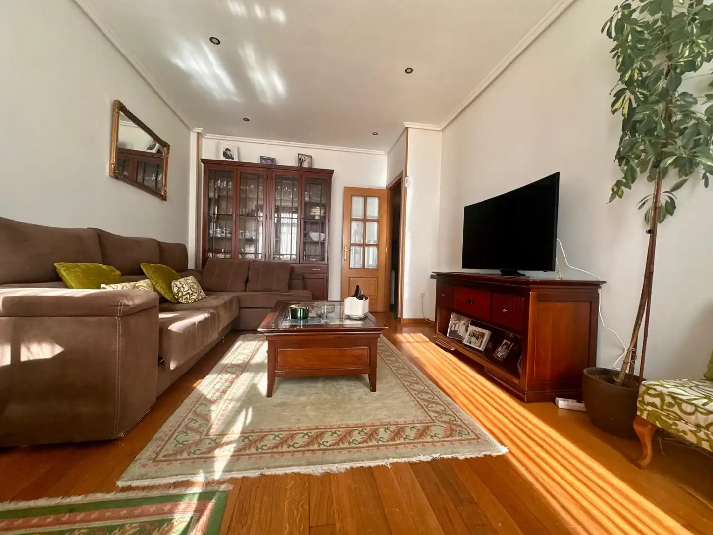 Sala d'estar de Dúplex en venda en Ferrol amb Calefacció, Parquet i Internet