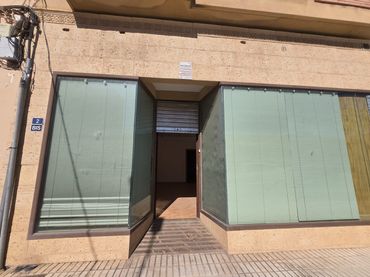 Business premises to rent in Calle Suárez 2