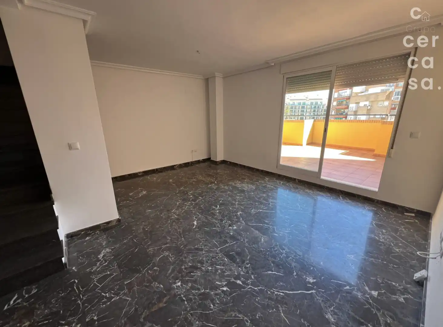 Habitación de Dúplex en venta en Valencia con Terraza y Balcón
