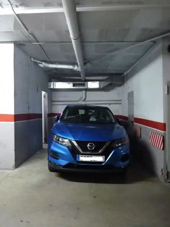 Parking de Piso en venta en Terrassa con Aire acondicionado, Calefacción y Terraza