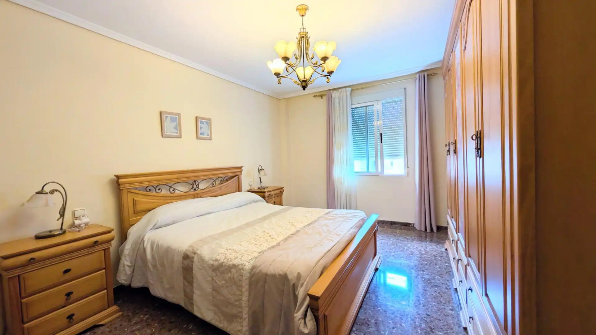 Bedroom of Flat for sale in Elche / Elx  with Air Conditioner and Balcony