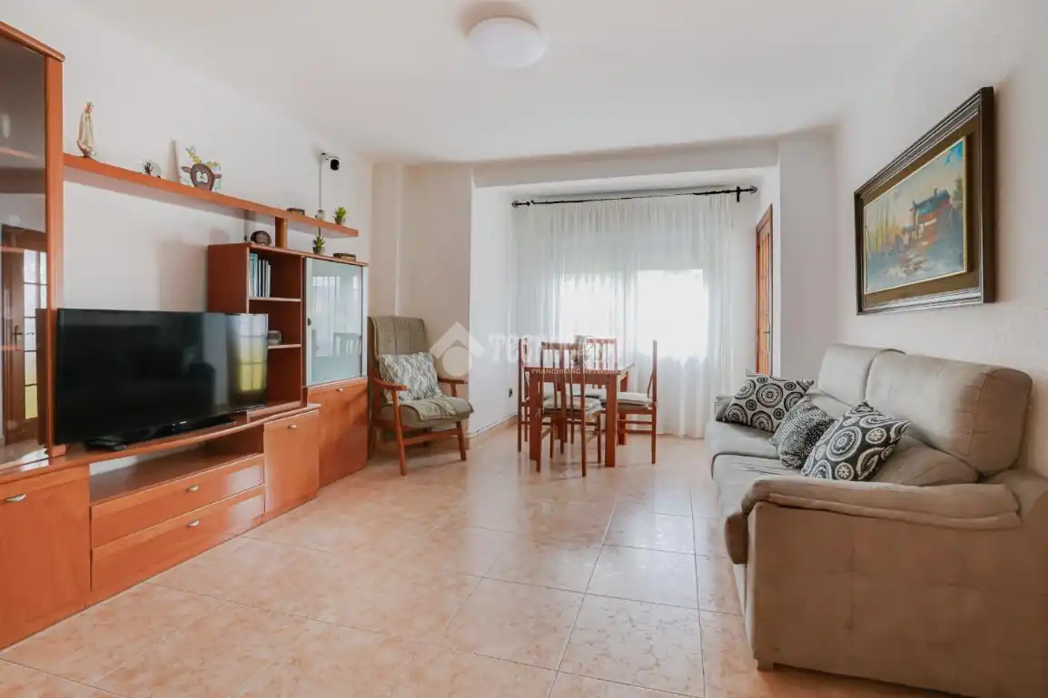 Appartamento con terrazza in vendita a Salut - Lloreda, imagen 4