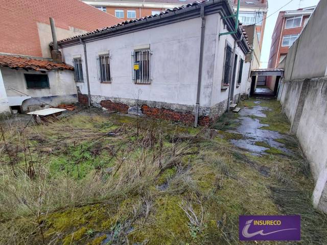 Casa-chalet en Venta en S Andres-Tc en Trobajo del Camino