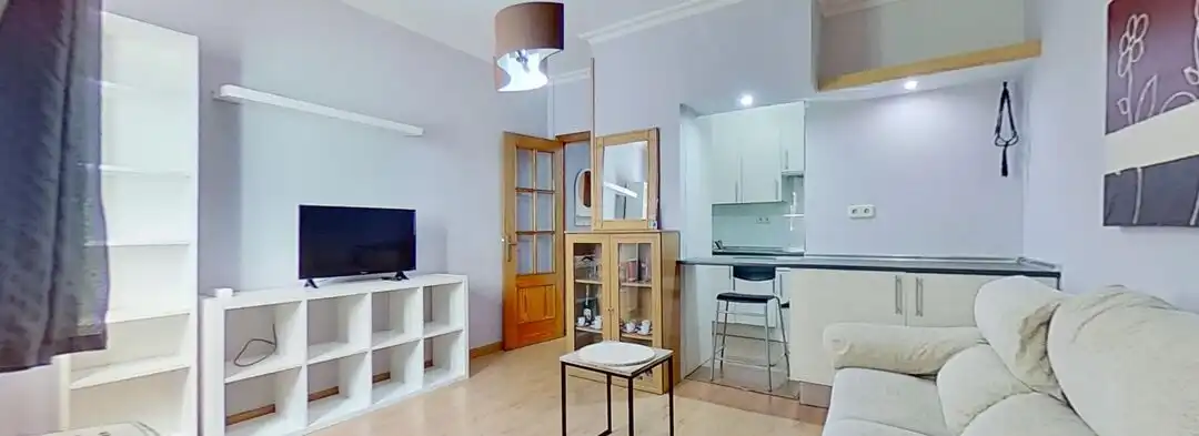 Wohnzimmer von Wohnung zur Miete in  Madrid Capital mit Heizung
