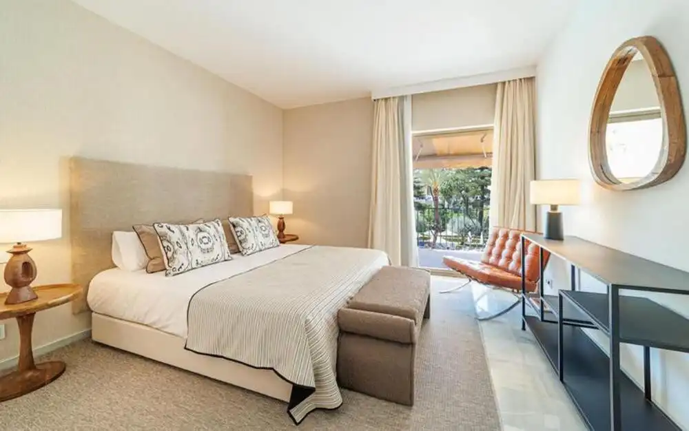 Apartamento de alquiler en Puerto Banús