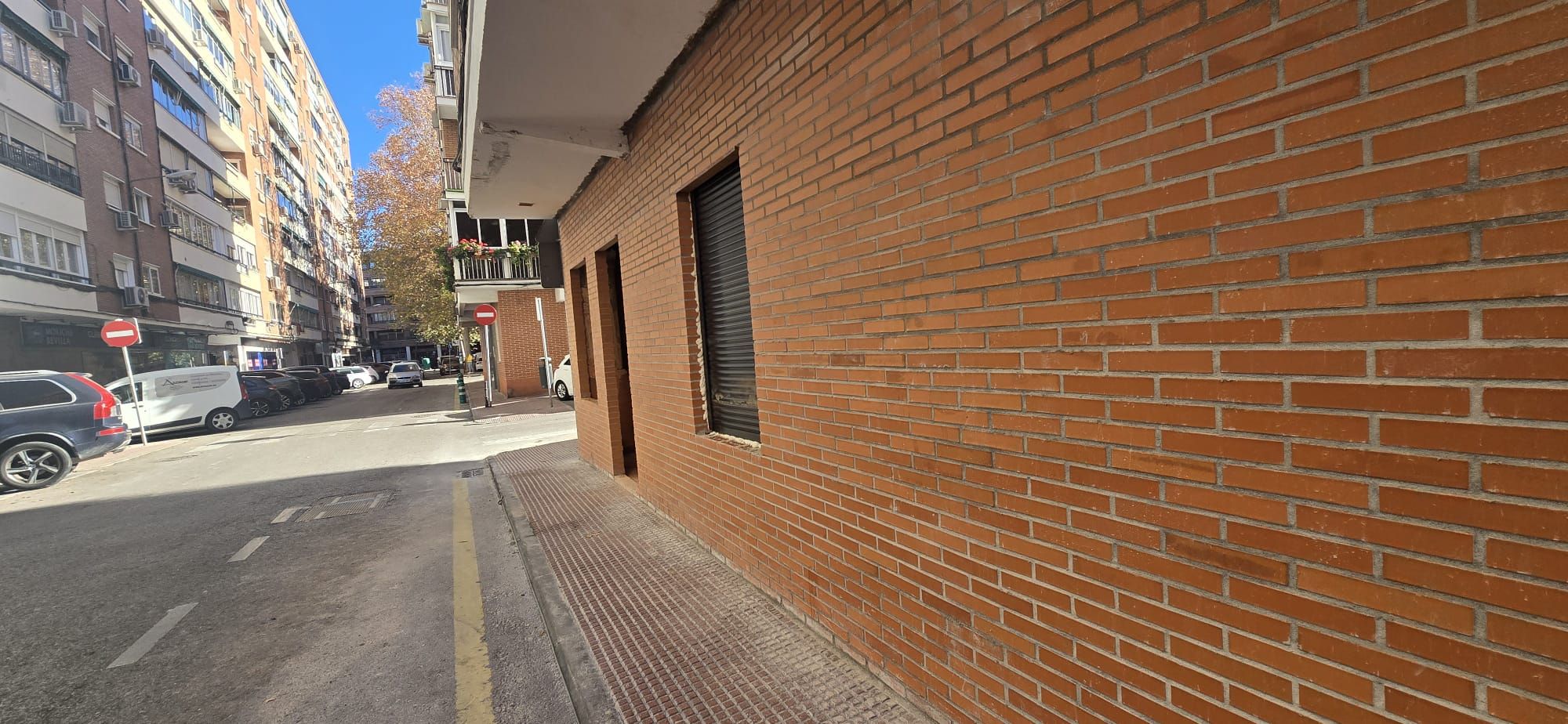 Vista exterior de Apartament en venda en Alcalá de Henares