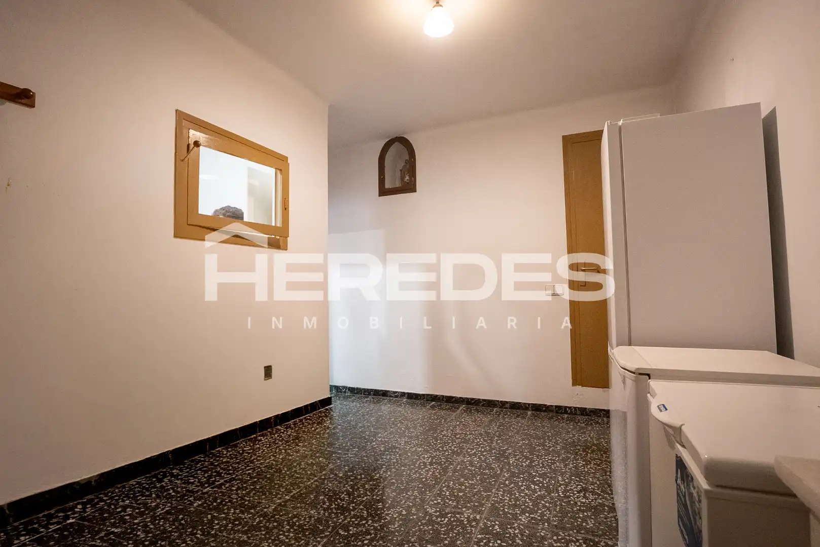 Dormitori de Casa o xalet en venda en Torrelles de Llobregat amb Jardí privat, Terrassa i Moblat