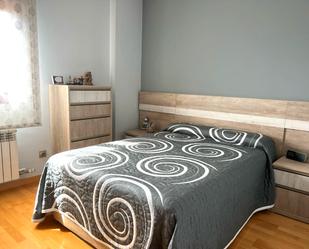 Bedroom of Flat for sale in Mollet del Vallès  with Air Conditioner, Heating and Parquet flooring