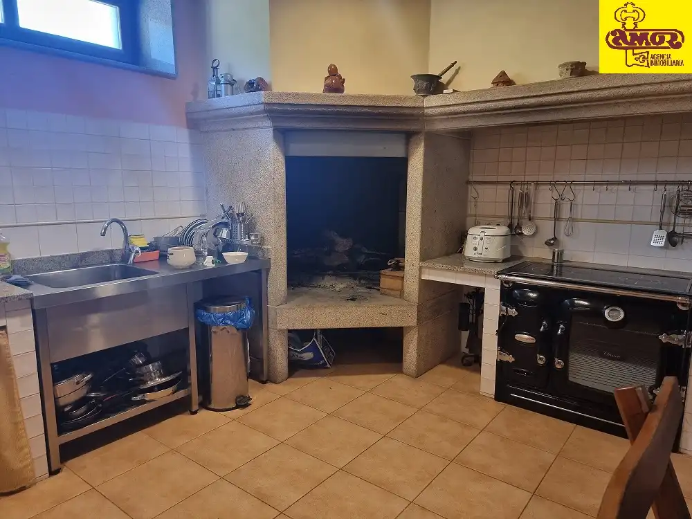 Cuina de Casa o xalet en venda en Valdoviño amb Jardí privat i Terrassa