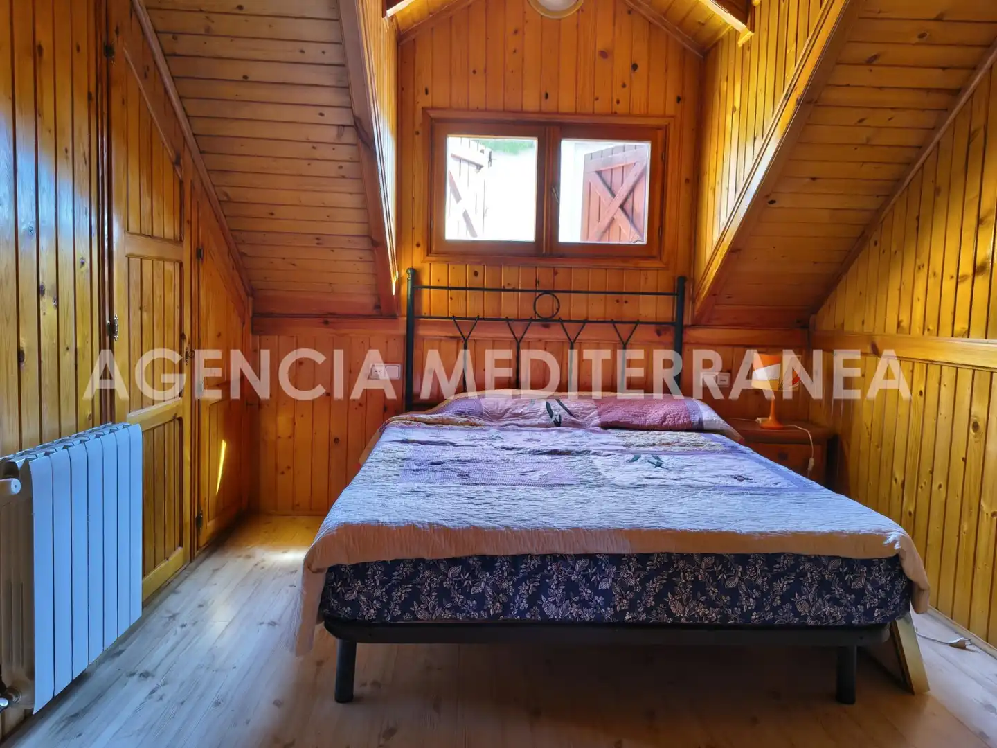 Dormitori de Casa o xalet de lloguer en Paterna amb Aire condicionat, Calefacció i Jardí privat