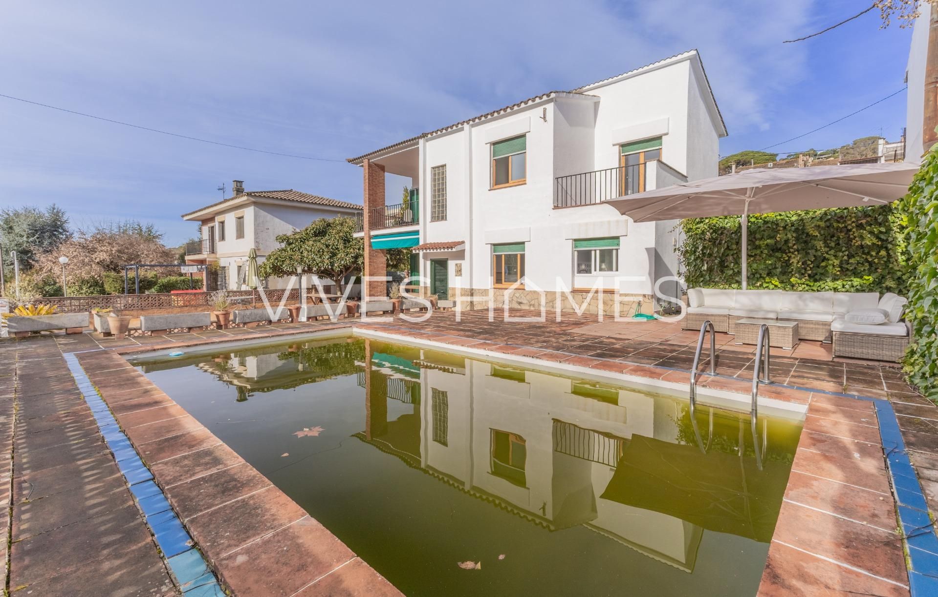 Exterior view of House or chalet for sale in Dosrius  with Heating, Private garden and Terrace