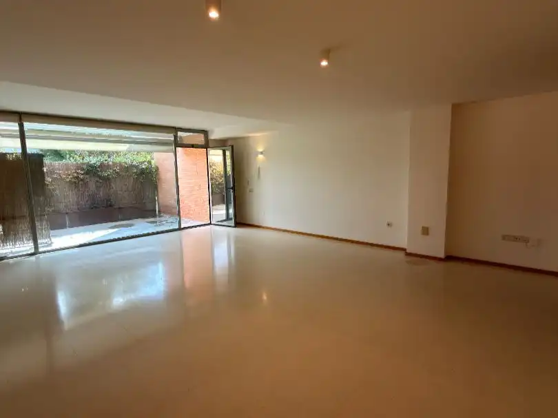 Wohnung zur Miete in Moncloa - Aravaca