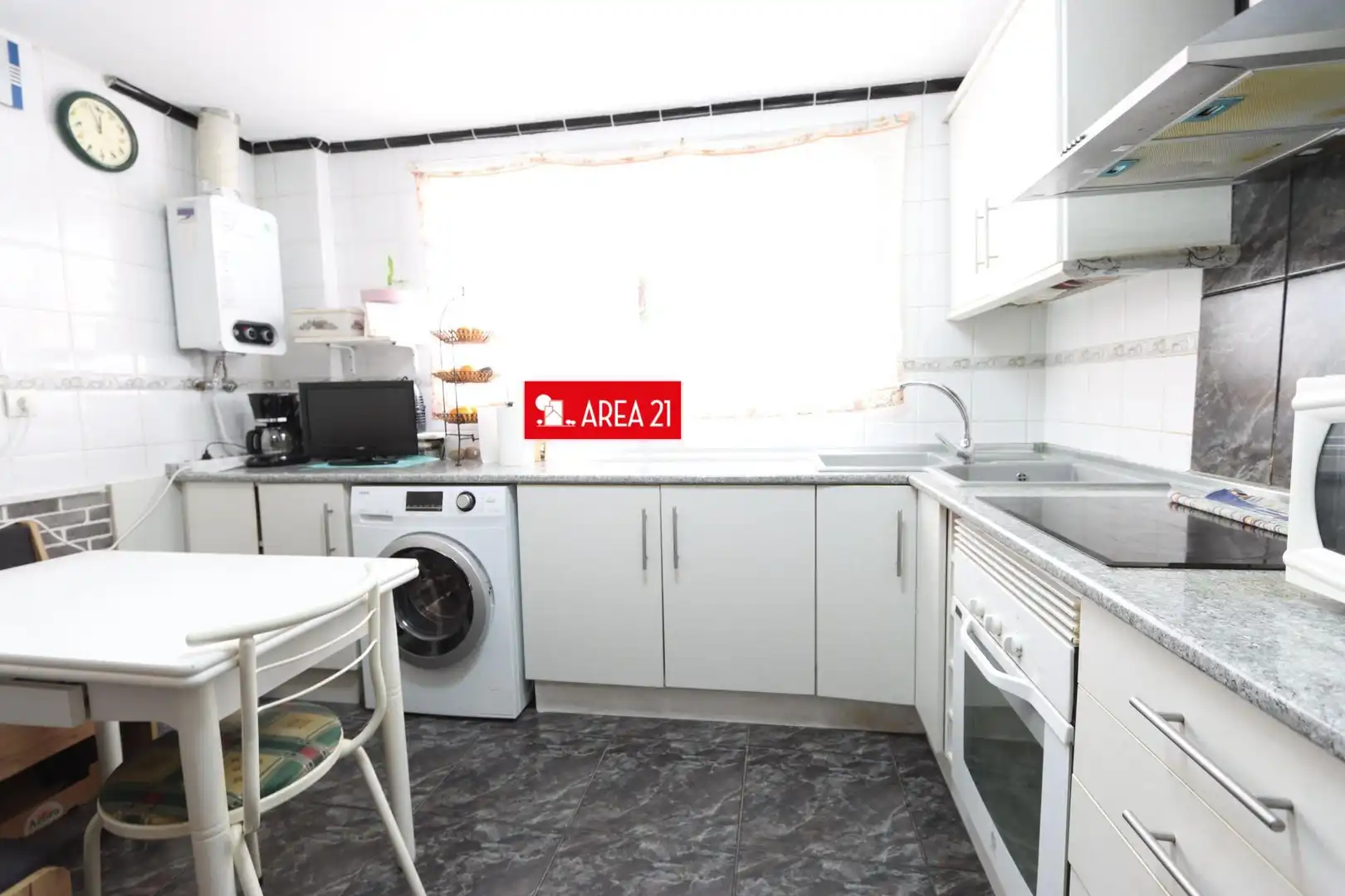 Cocina de Piso en venta en Valencia con Aire acondicionado y Balcón
