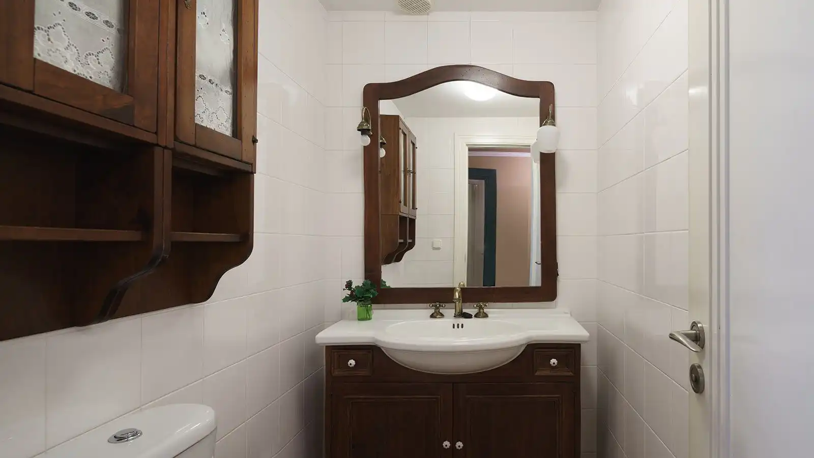 Baño de Casa o chalet en venta en Oleiros con Calefacción, Jardín privado y Parquet