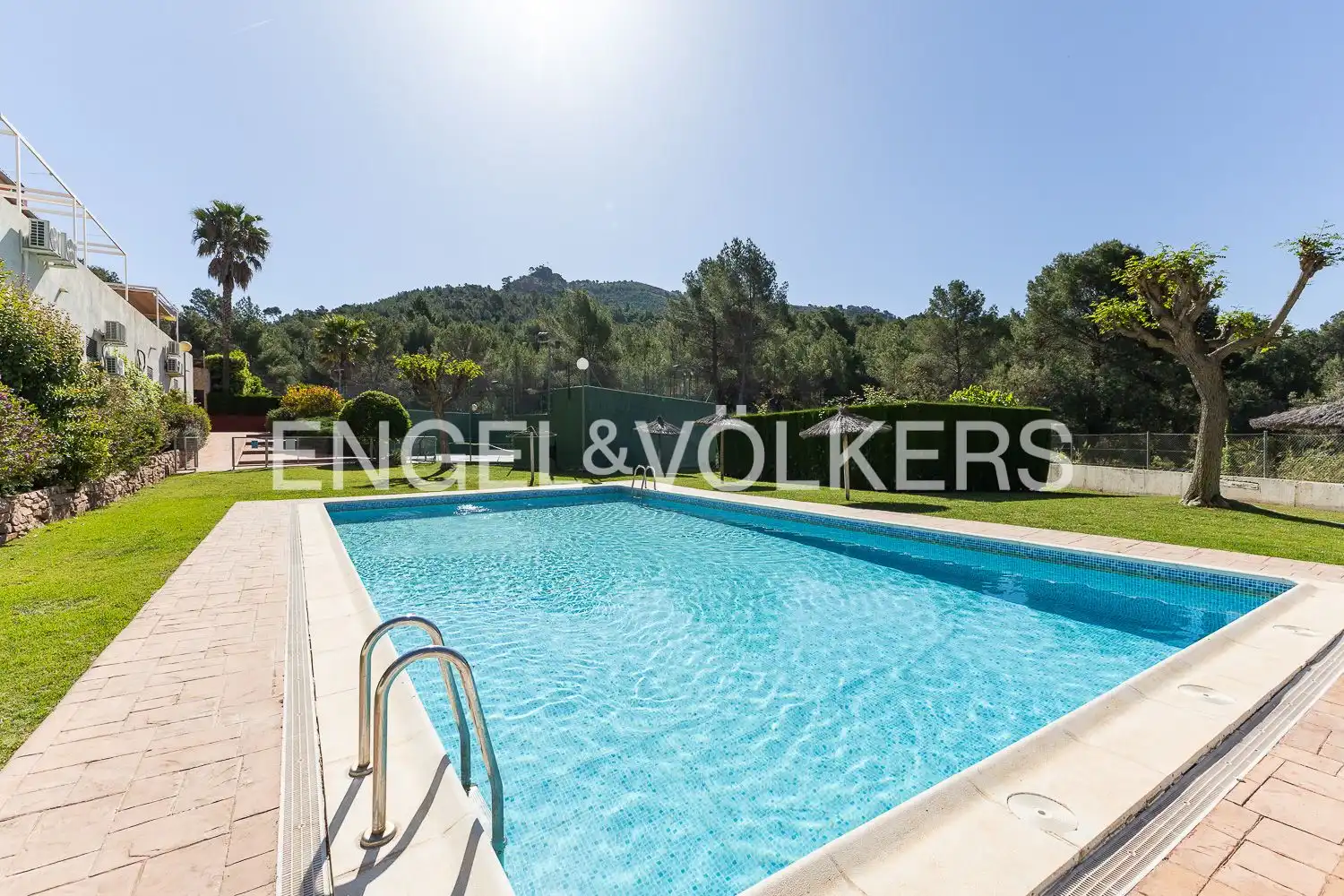 Piscina de Casa o chalet de alquiler en Náquera con Aire acondicionado, Calefacción y Jardín privado