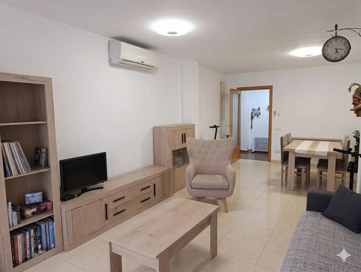 Sala d'estar de Pis en venda en Tortosa amb Aire condicionat, Moblat i Balcó