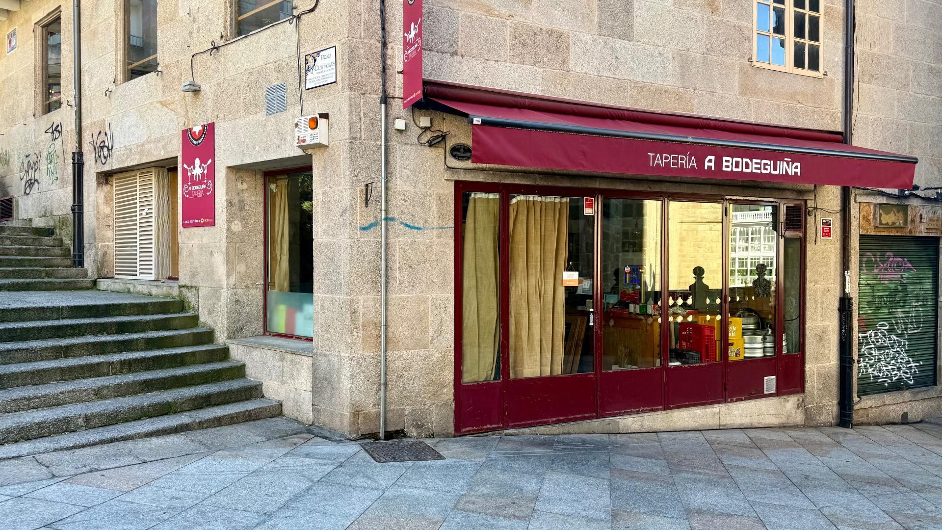 Local en traspaso en Ourense Capital  con Aire acondicionado y Amueblado