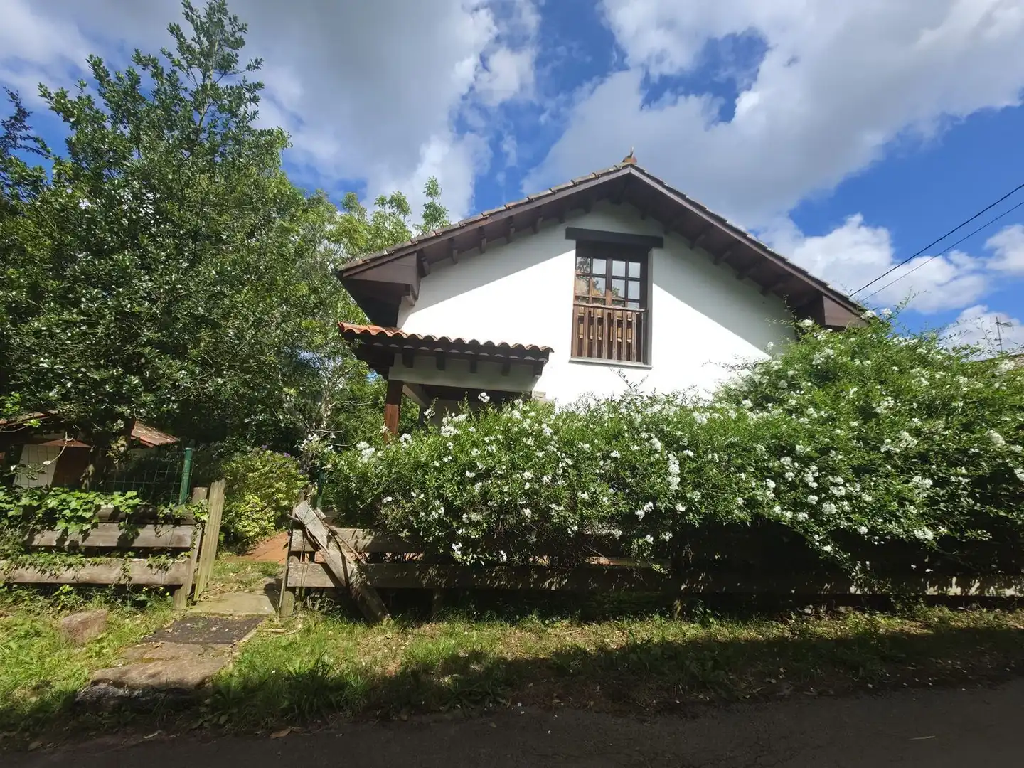 Vista exterior de Casa o xalet de lloguer en Villaviciosa amb Calefacció, Terrassa i Traster