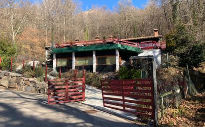 Vista exterior de Casa o xalet en venda en Ogassa amb Terrassa i Balcó